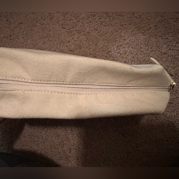 Burberry Embossed Logo Ivory Cream Canvas Makeup Bag Toiletry Case Travel Pouch - Picture 5 of 7